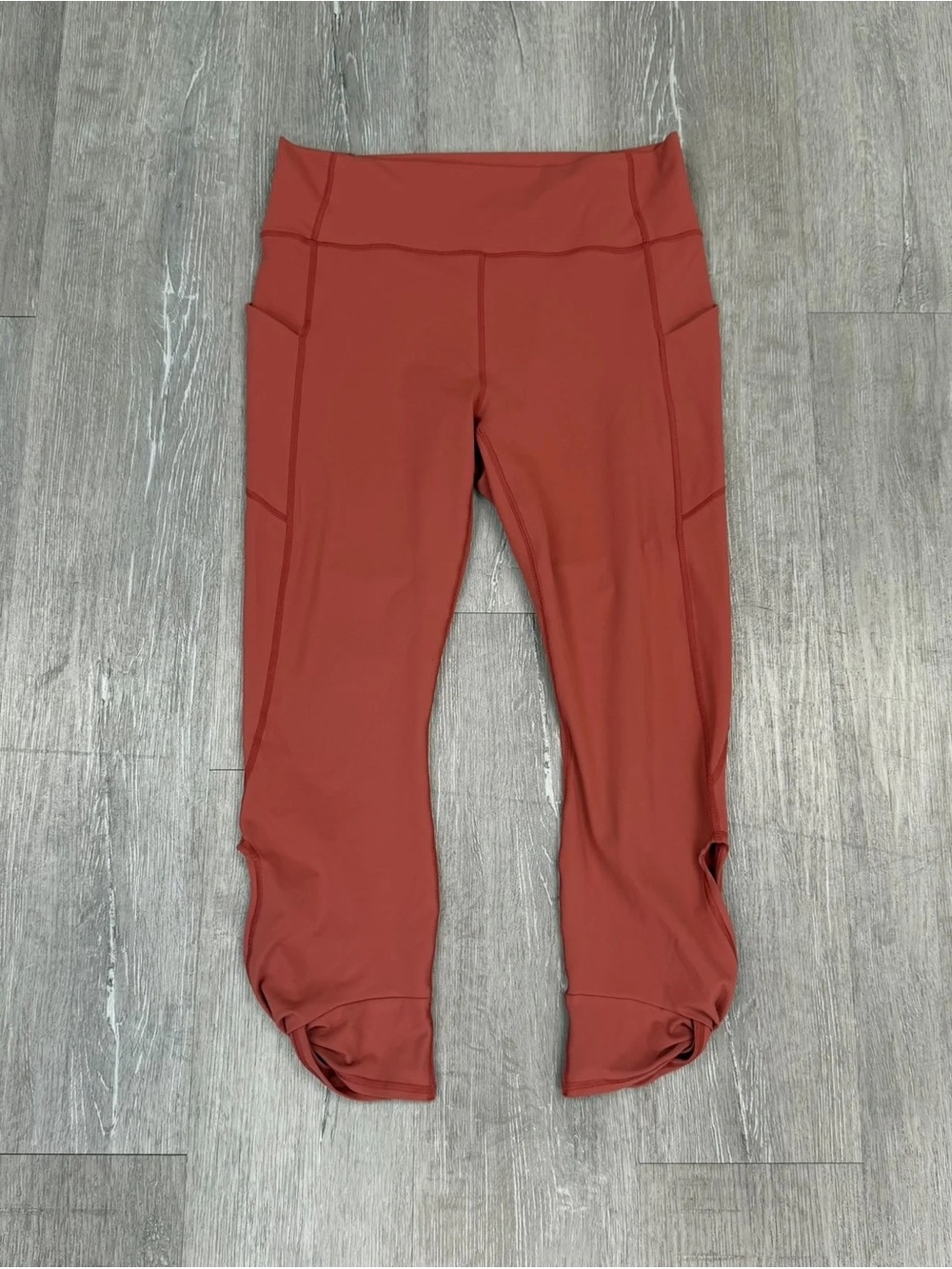 Fabletics PureLuxe Ruched Ankle-Tie Capri Leggings - Size XL